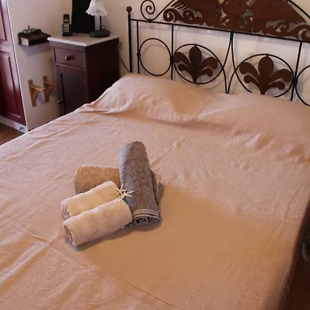 Tsigonias Traditional Marpissa